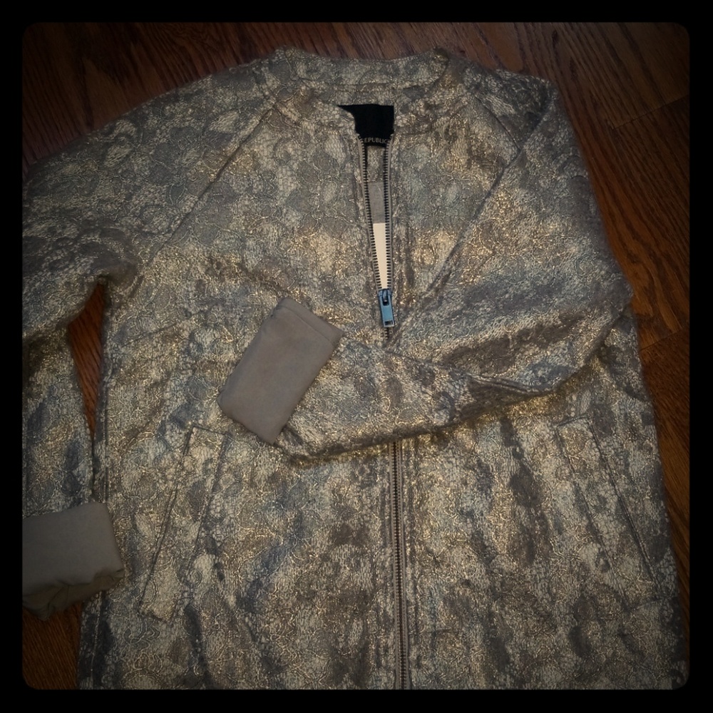 Bomber jacket